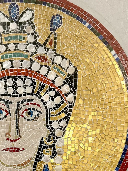 Upper portion of the mosaic with crown and halo.